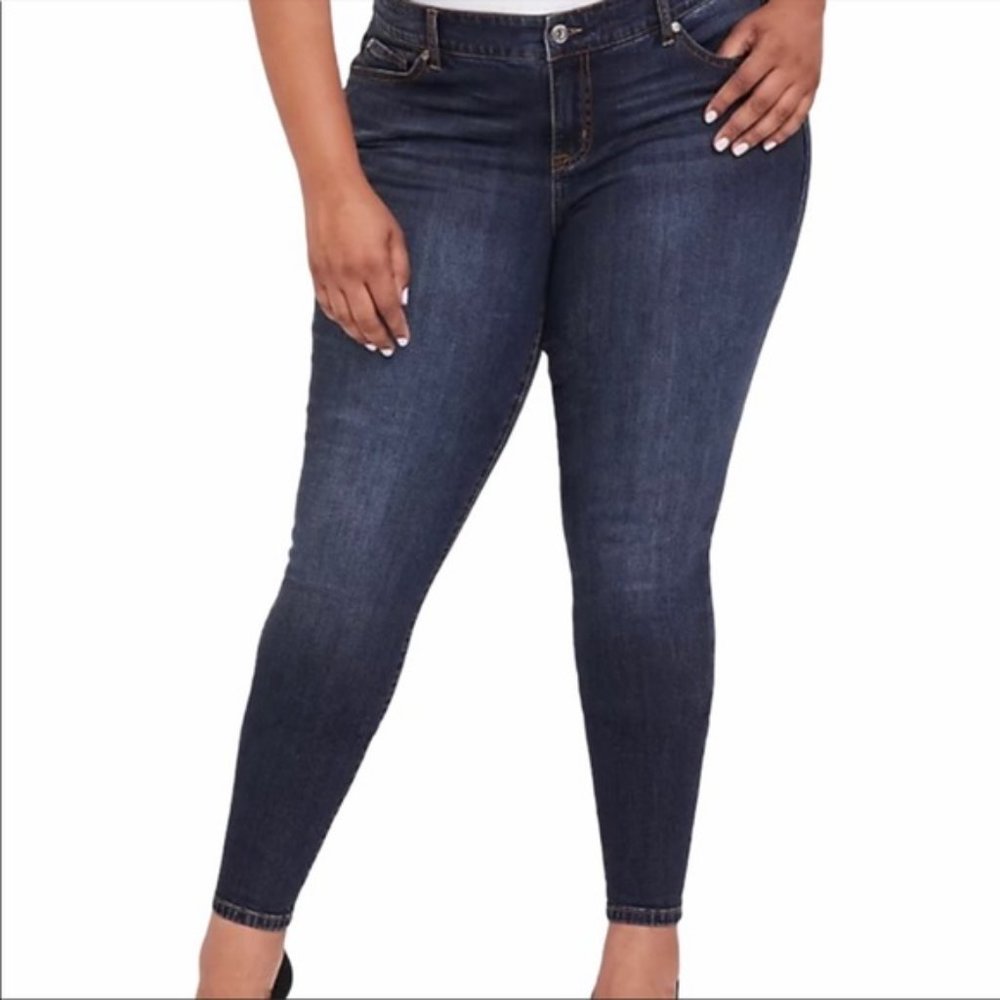 Torrid Denim Straight Leg Skinny Jeans Size 14R